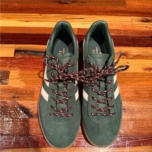 Gola Viper EV US 9.5/EU 40.5 NWOB